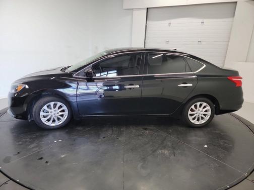 Super Black 2019 Nissan Sentra SV