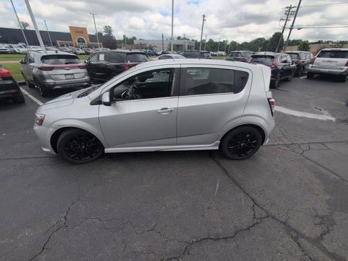 Silver Ice Metallic 2017 Chevrolet Sonic Premier