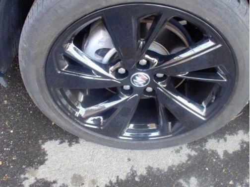 Moonstone Gray Metallic 2023 Buick Envision Essence FWD