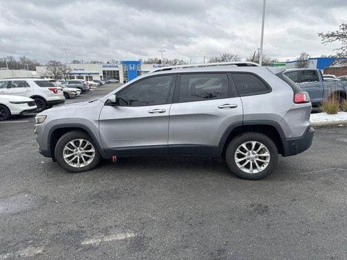2020 Jeep Cherokee Latitude