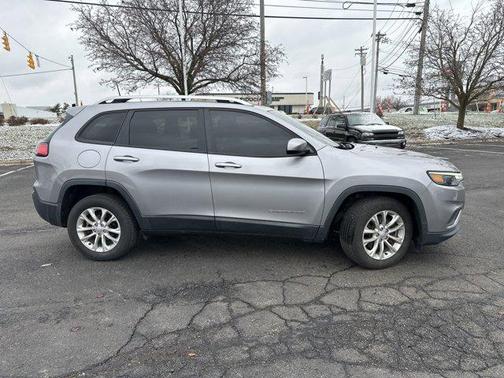 2020 Jeep Cherokee Latitude