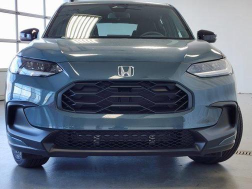 2025 Honda HR-V AWD Sport