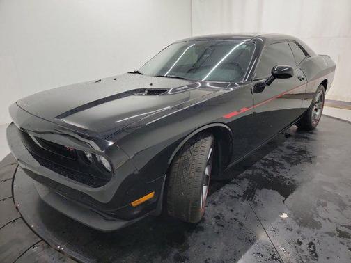 Black Clearcoat 2013 Dodge Challenger R/T