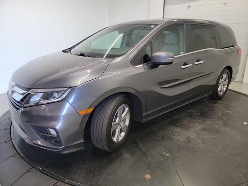 Modern Steel Metallic 2019 Honda Odyssey EX-L w/Navigation/RES