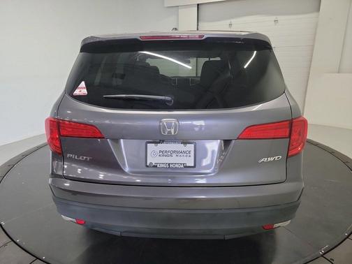 Modern Steel Metallic 2018 Honda Pilot EX-L