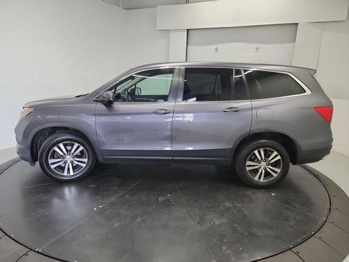 Modern Steel Metallic 2018 Honda Pilot EX-L