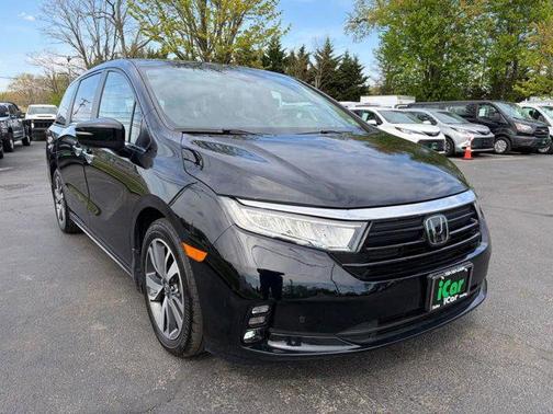Crystal Black Pearl 2023 Honda Odyssey Touring