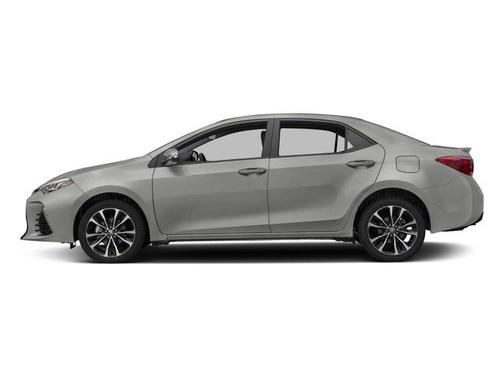 Classic Silver Metallic 2017 Toyota Corolla SE