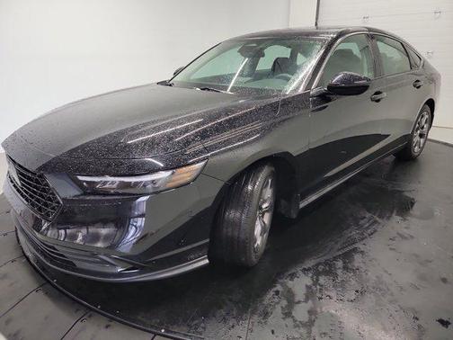 Crystal Black Pearl 2023 Honda Accord EX