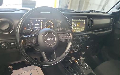 Black Clearcoat 2022 Jeep Gladiator Sport S