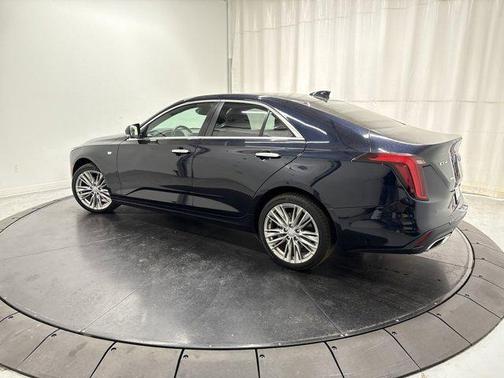 2021 Cadillac CT4 Premium Luxury