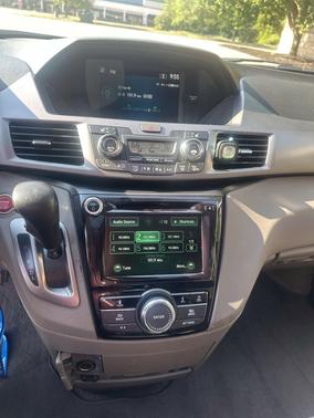 Modern Steel Metallic 2016 Honda Odyssey EX-L
