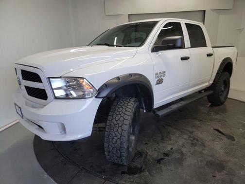 2016 RAM 1500 Tradesman/Express
