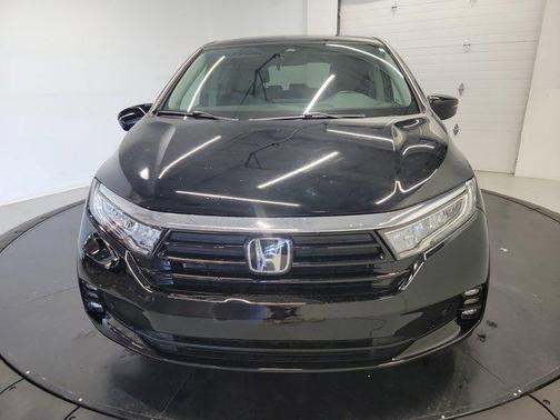 Crystal Black Pearl 2023 Honda Odyssey Touring