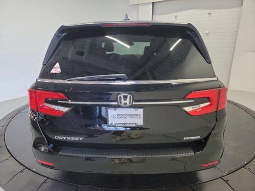 Crystal Black Pearl 2023 Honda Odyssey Touring