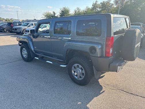2007 Hummer H3 Base