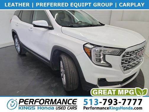 Summit White 2022 GMC Terrain SLT