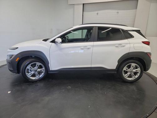 Lunar White 2023 Hyundai KONA SEL