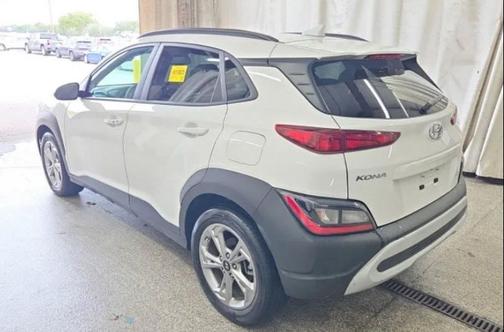 Lunar White 2023 Hyundai KONA SEL