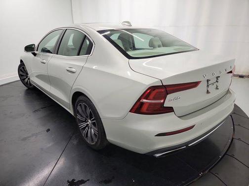 2019 Volvo S60 T5