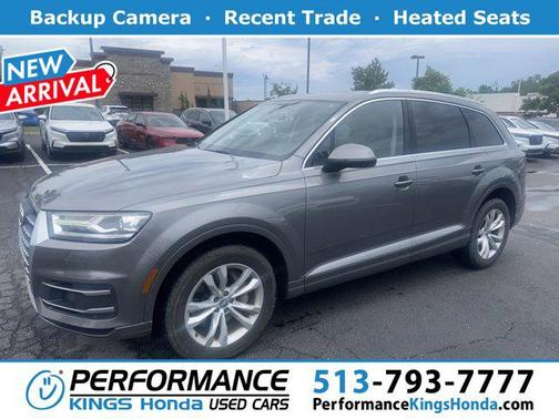Graphite Gray Metallic 2017 Audi Q7 3.0T Premium