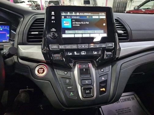 Platinum White Pearl 2023 Honda Odyssey EX-L