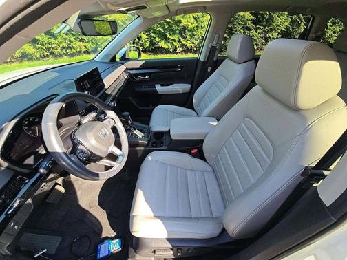 Platinum White Pearl 2024 Honda CR-V EX-L AWD