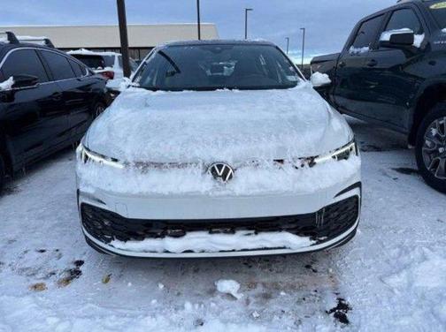 2022 Volkswagen Golf GTI 2.0T SE DSG