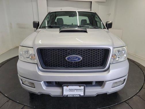 Silver Clearcoat Metallic 2004 Ford F-150 STX Flareside
