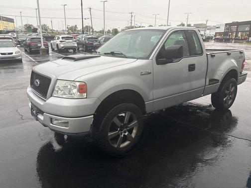 Silver Clearcoat Metallic 2004 Ford F-150 STX Flareside