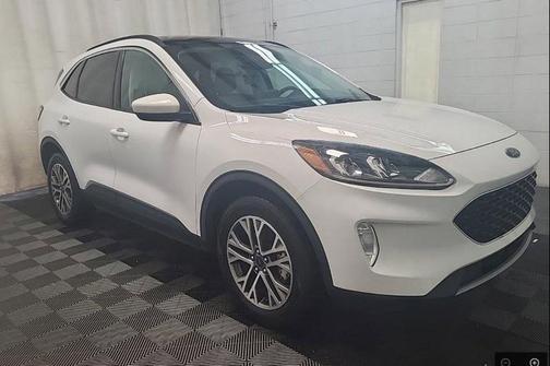 Oxford White 2022 Ford Escape SEL