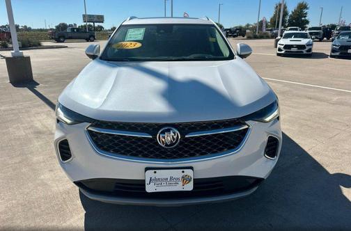 White Frost Tricoat 2023 Buick Envision Avenir AWD