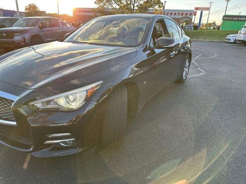 2014 INFINITI Q50 Premium