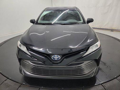 2018 Toyota Camry Hybrid XLE