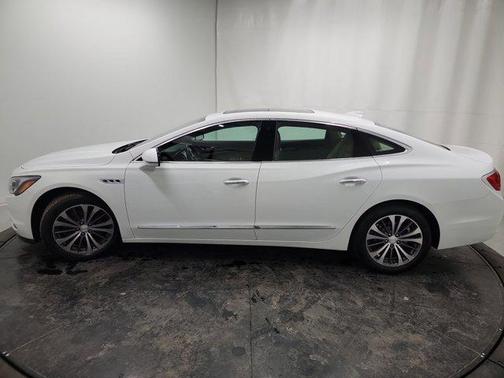 2017 Buick LaCrosse Essence