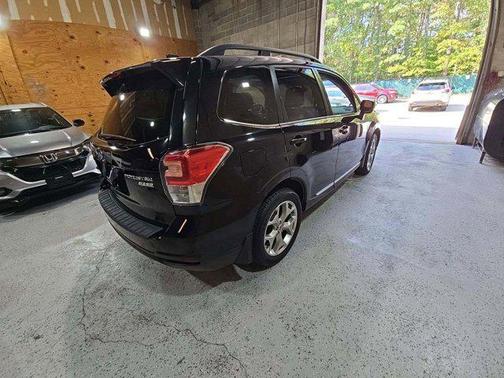 2017 Subaru Forester 2.5i Touring