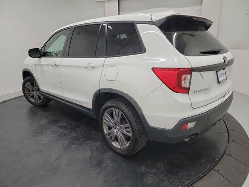 White Diamond Pearl 2019 Honda Passport EX-L