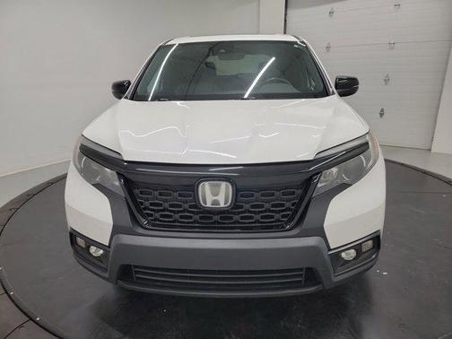 White Diamond Pearl 2019 Honda Passport EX-L