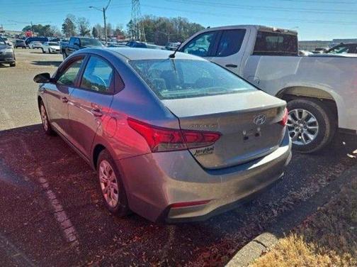 2021 Hyundai Accent SE