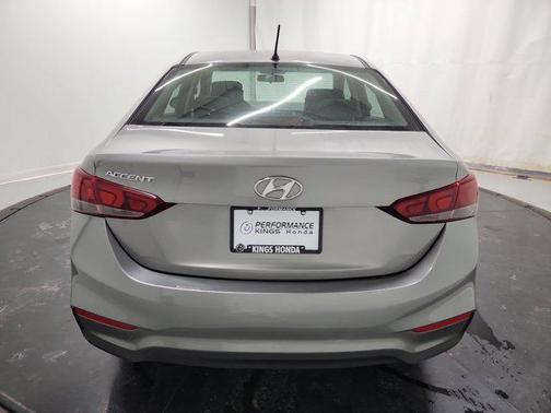 2021 Hyundai Accent SE