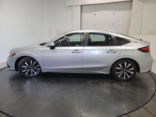 Lunar Silver Metallic 2024 Honda Civic EX-L