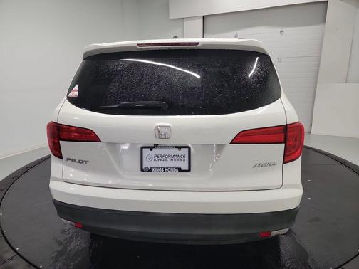 White Diamond Pearl 2016 Honda Pilot EX-L