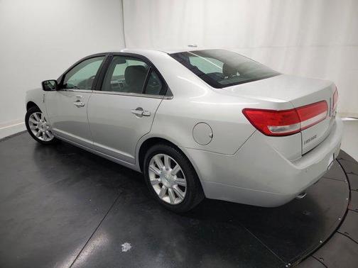 2012 Lincoln MKZ Base