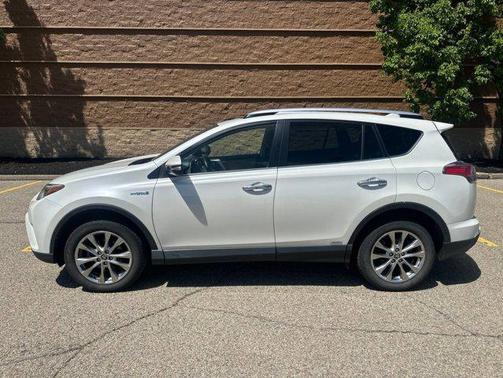 Blizzard Pearl 2016 Toyota RAV4 Hybrid Limited