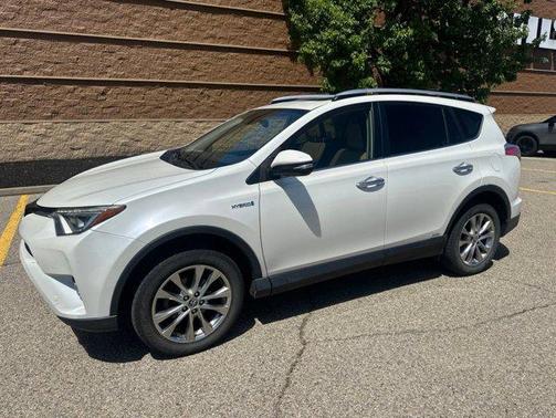 Blizzard Pearl 2016 Toyota RAV4 Hybrid Limited