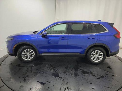 2025 Honda CR-V LX AWD