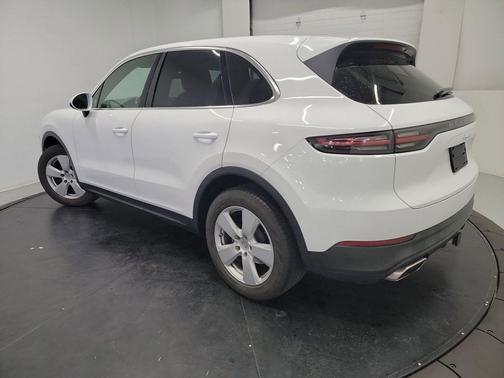 White 2020 Porsche Cayenne Cayenne