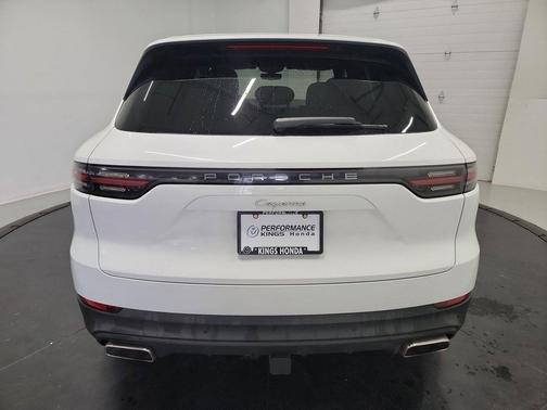White 2020 Porsche Cayenne Cayenne