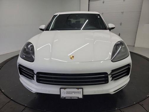 White 2020 Porsche Cayenne Cayenne