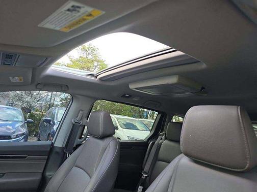 Lunar Silver Metallic 2024 Honda Odyssey Touring